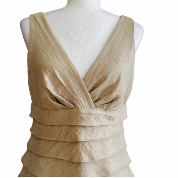 London Times Dress Champagne Shimmer Sleeveless Tiered Cocktail Dress Size 8 - Picture 3 of 11
